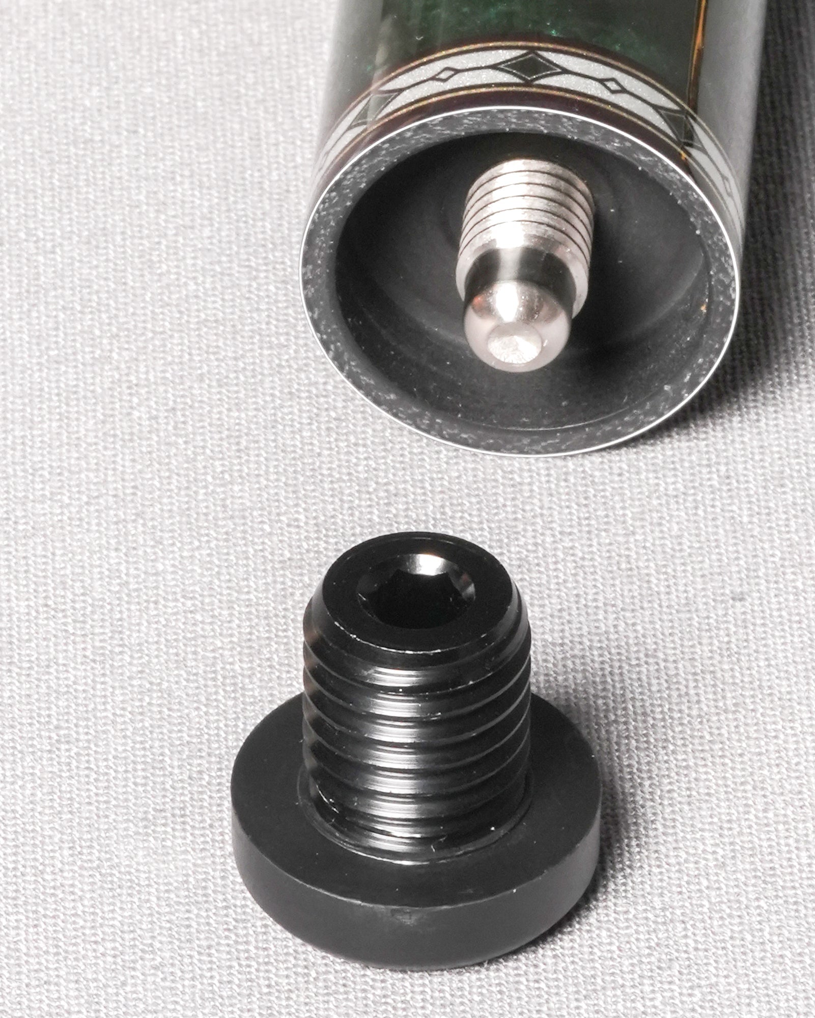 EVO BEAST MAXBING EDITION - EMERALD COBRA