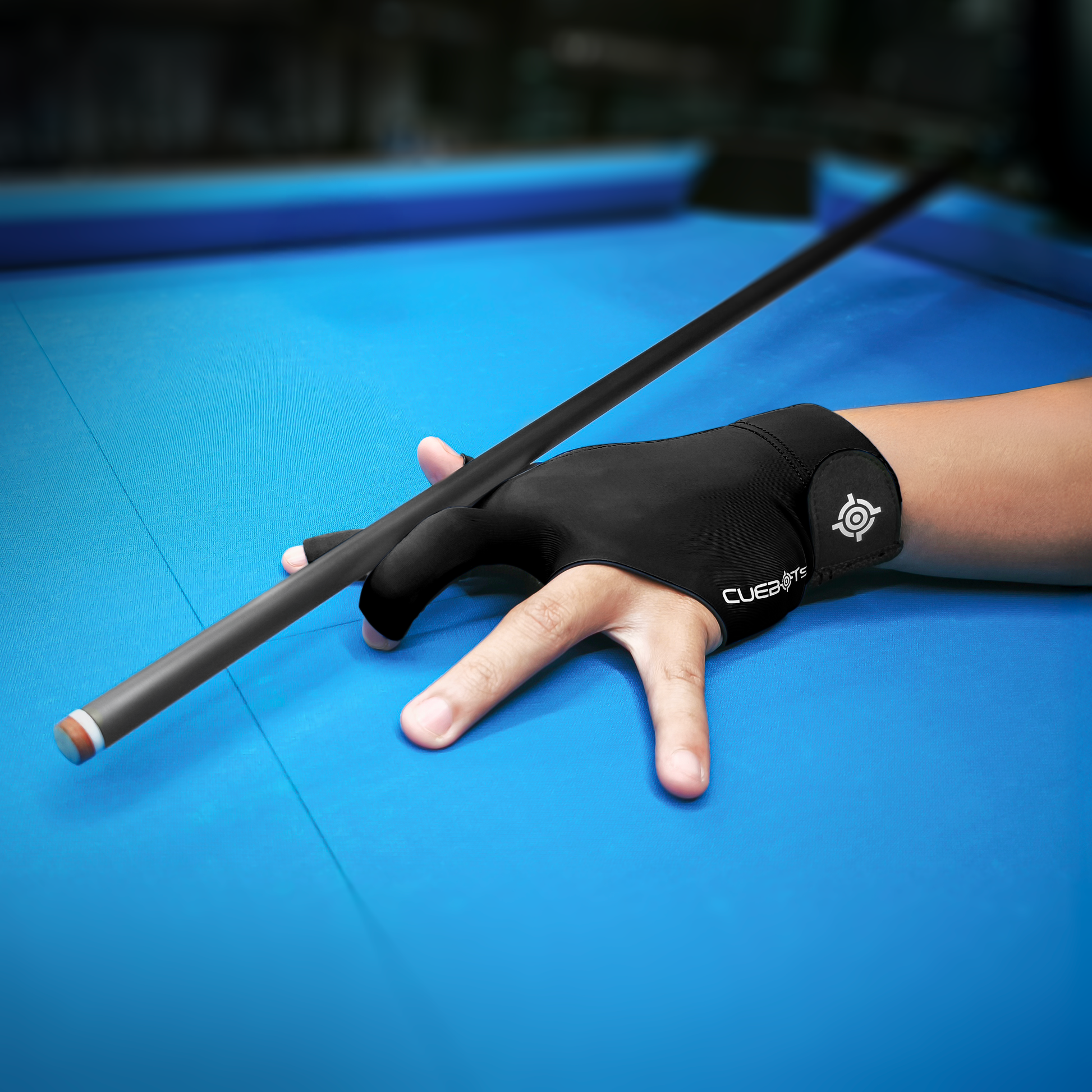 CUEBOTS Left Hand Glove - Pure Black