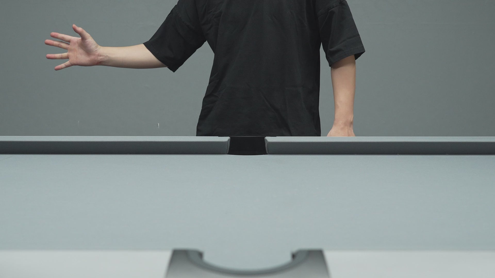 Load video: EVO PIRATES POOL CUE - ROSE RAID