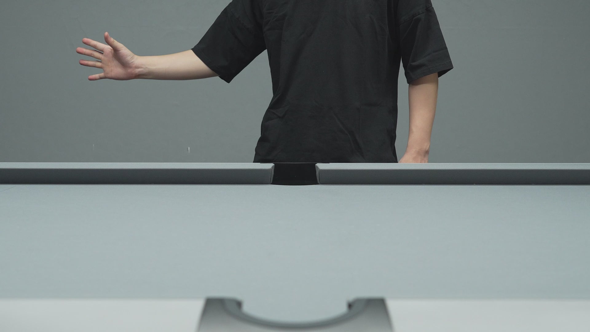 Load video: EVO MEG POOL CUE - CRIMSON JAW