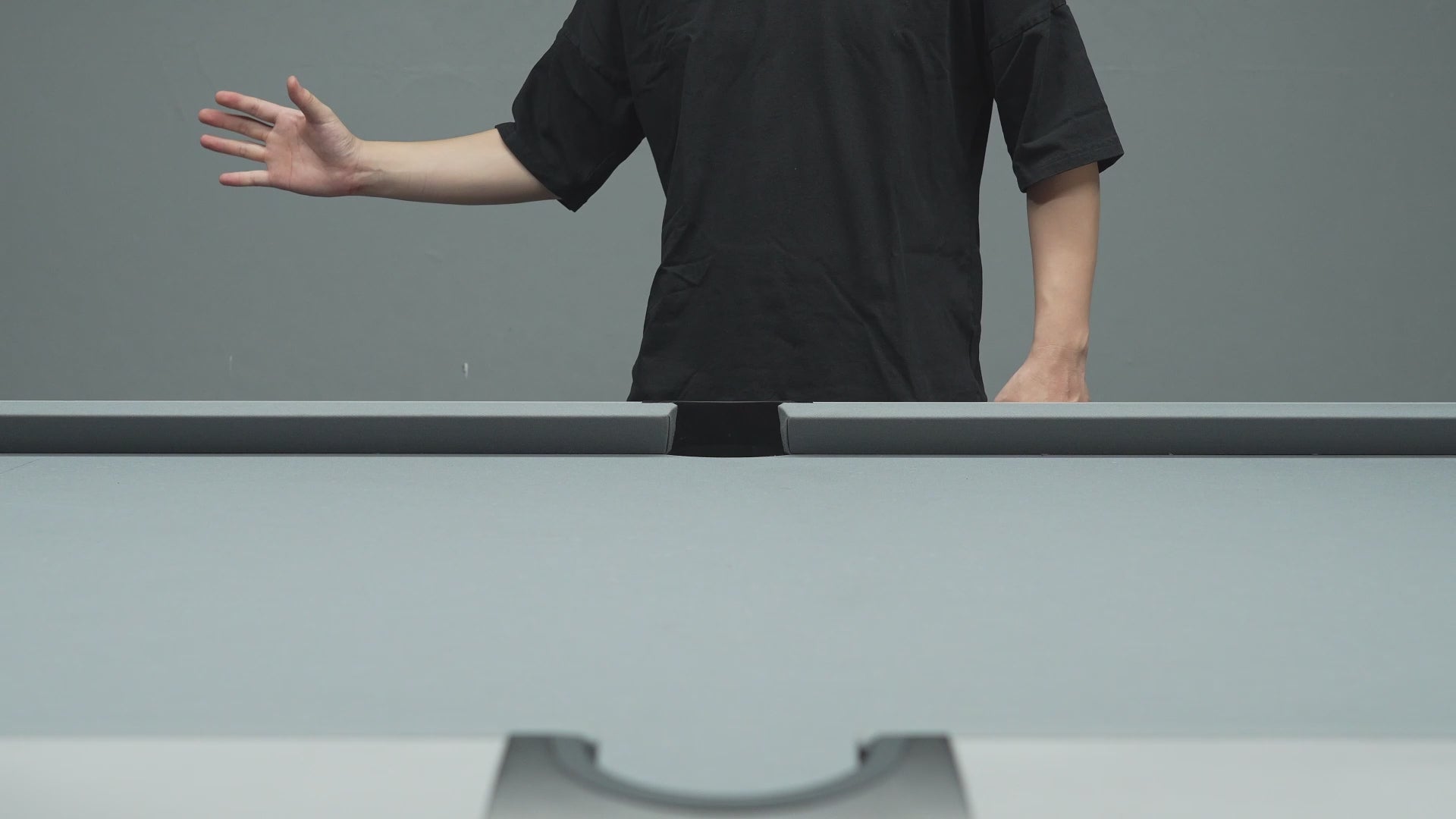 Load video: EVO LUNA POOL CUE - SAPPHIRE GATE - LEATHER WRAP