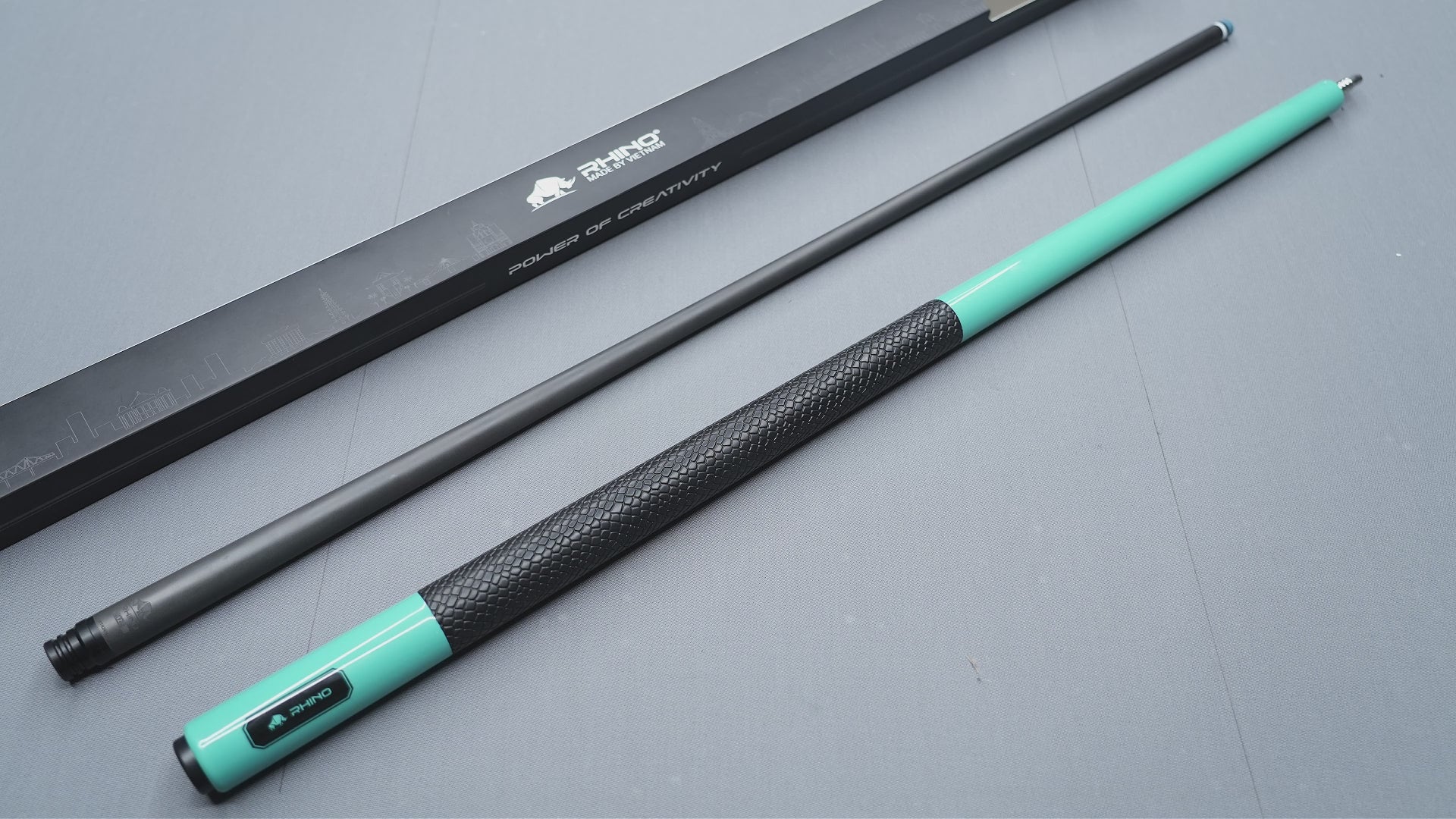 Load video: LUMINAX POOL CUE - TROPICAL TURQUOISE - SPORT WRAP