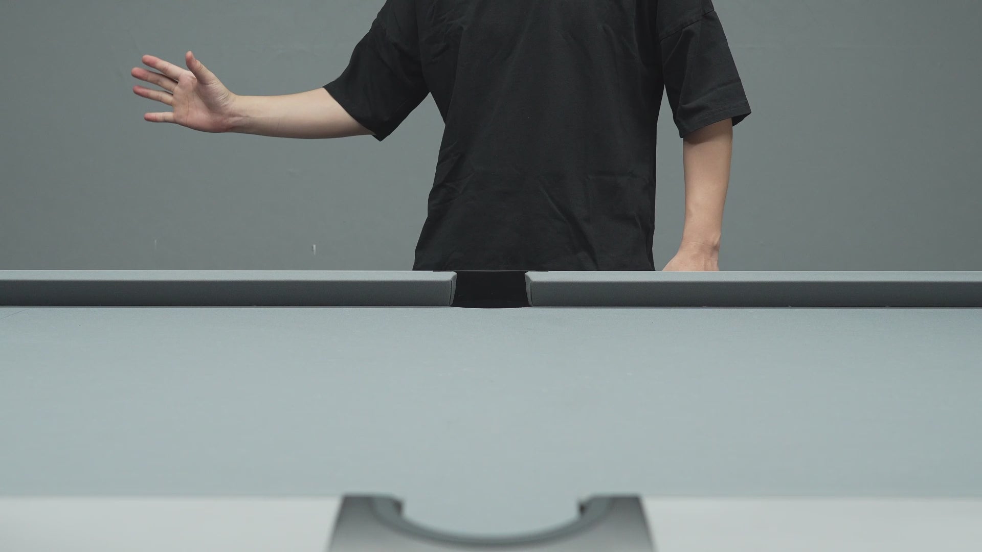 Load video: EVO FREEDOM POOL CUE - CRIMSON FLAME - BLACK LEATHER WRAP